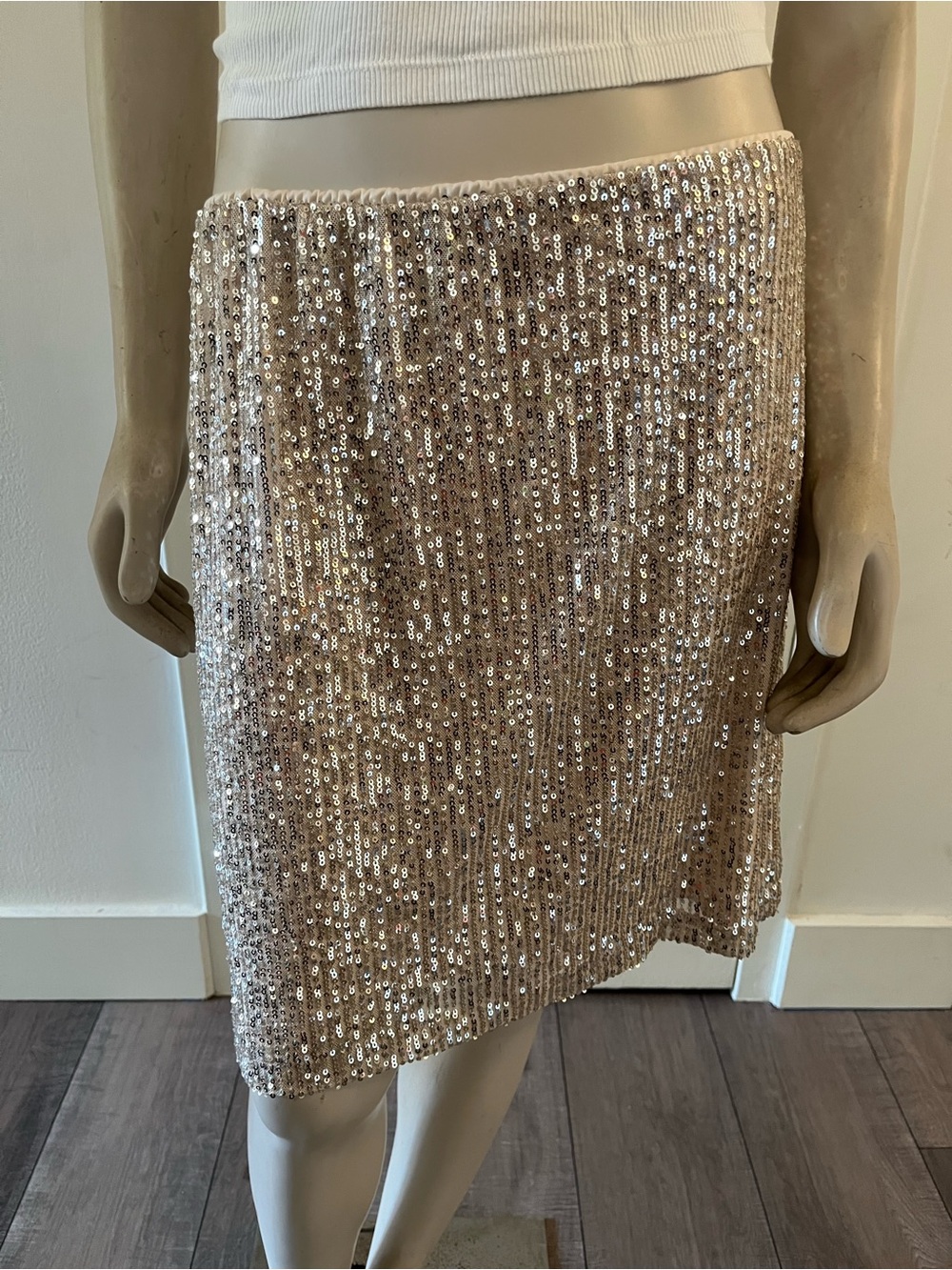 Old Navy Sequin Midi Skirt in Champagne Gold